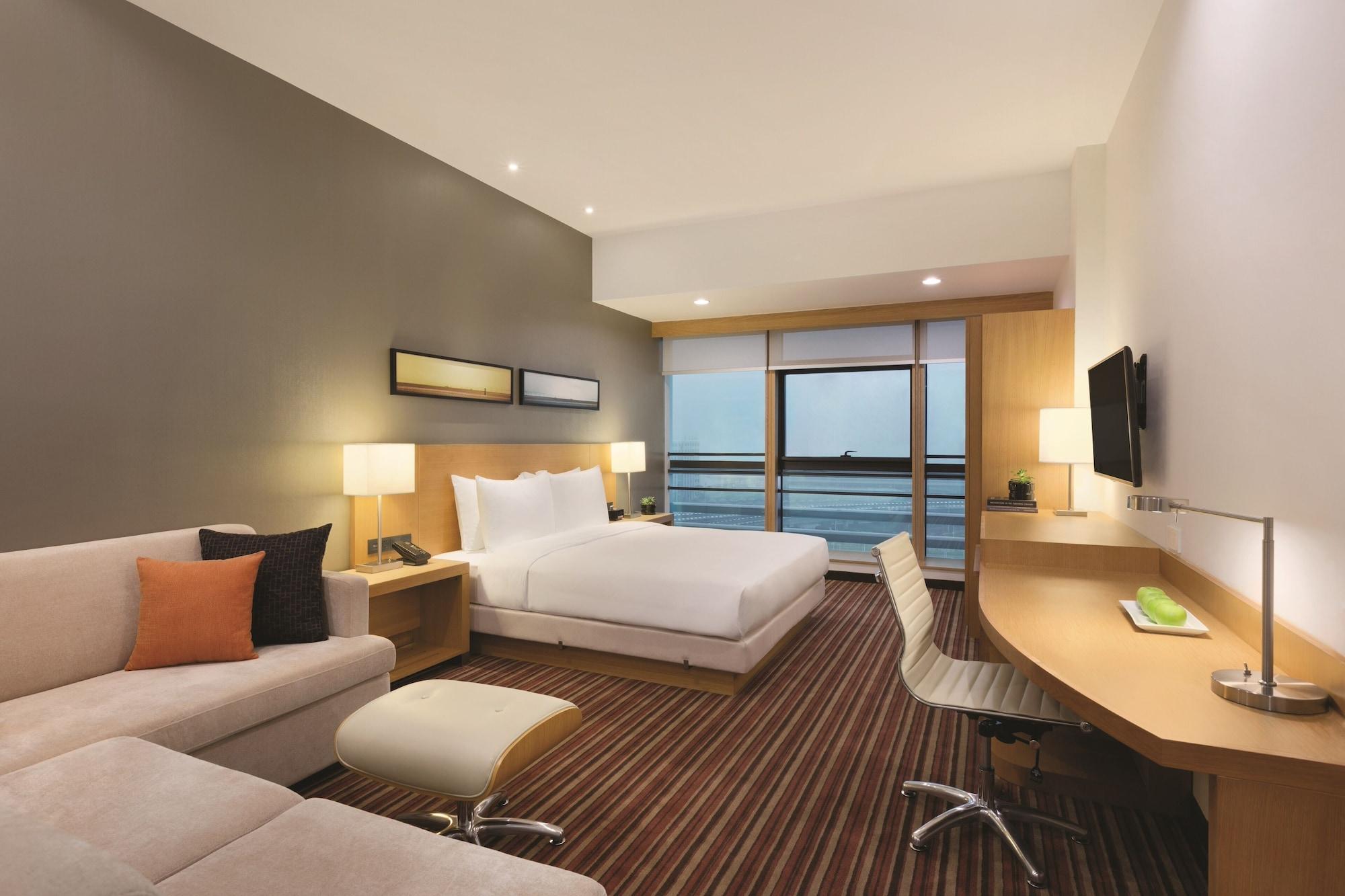 Hyatt Place Shenzhen Airport Exterior photo