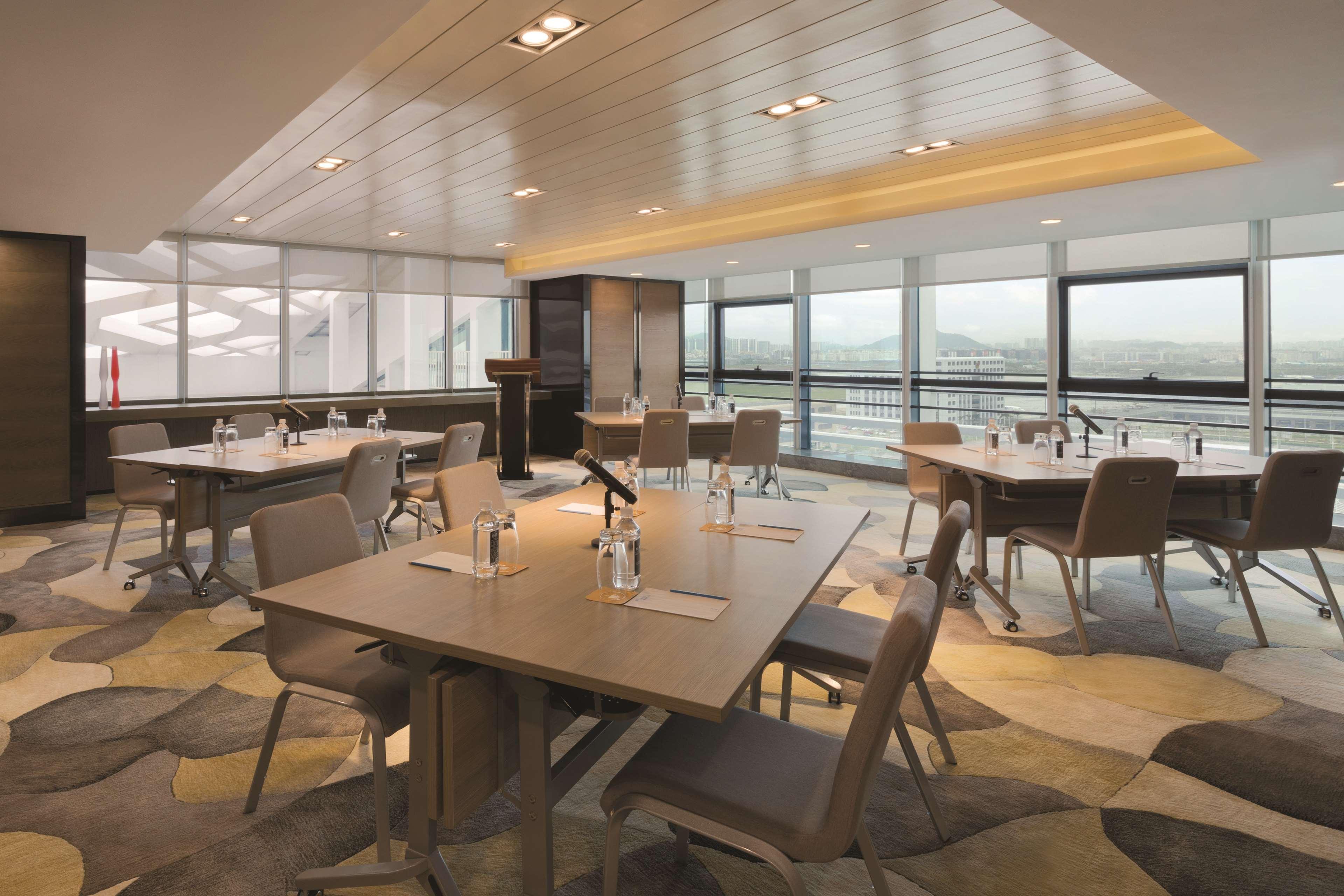 Hyatt Place Shenzhen Airport Exterior photo