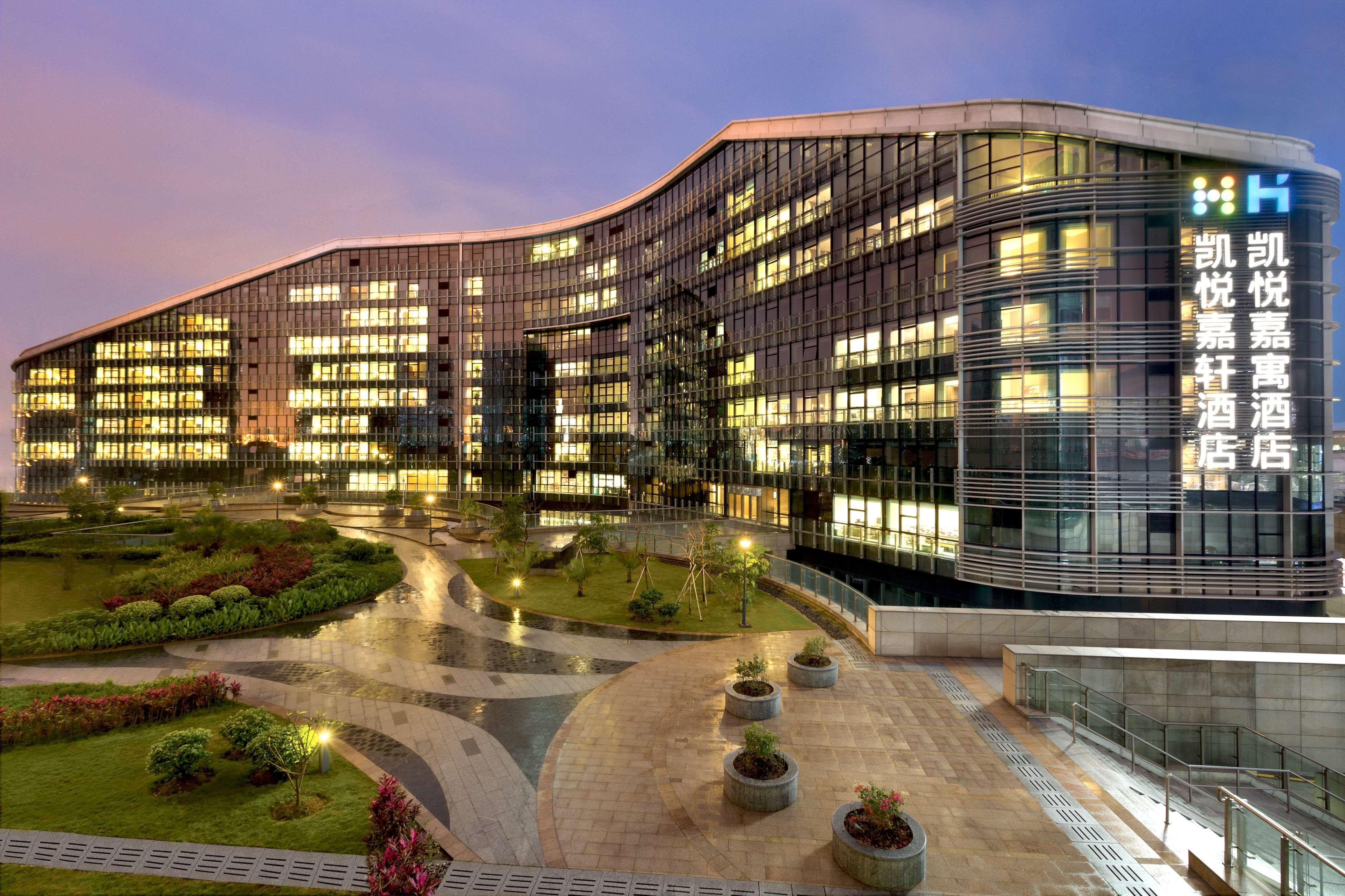 Hyatt Place Shenzhen Airport Exterior photo