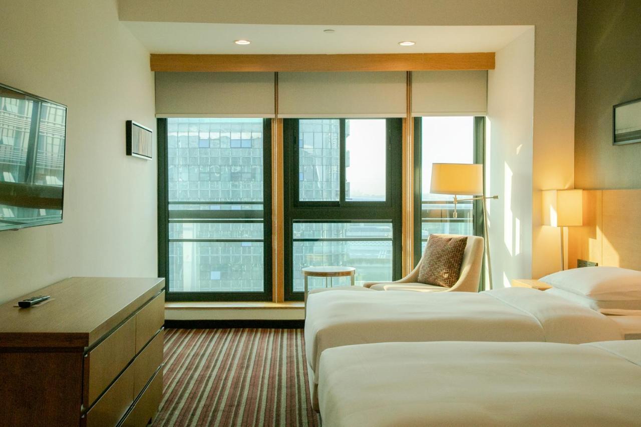 Hyatt Place Shenzhen Airport Exterior photo